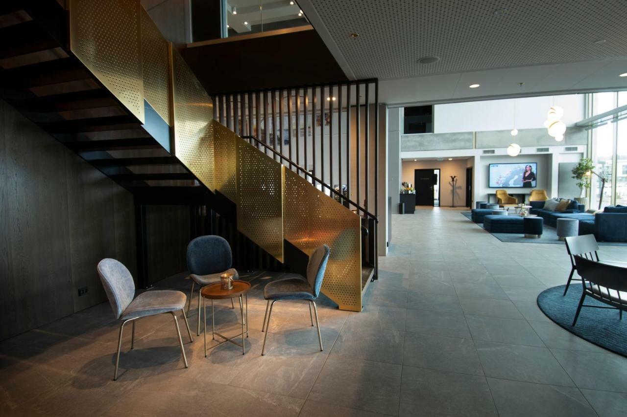 Mandal Hotel Extérieur photo